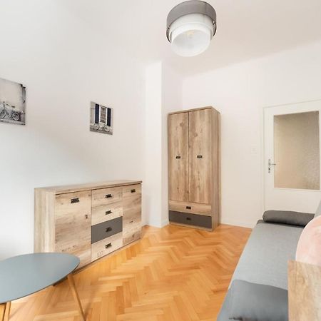 Plac Zbawiciela 3-Bedroom Apartment Warszawa Eksteriør bilde